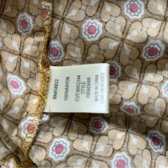 Mac Studio Ruffle Tiered Shift Dress - Picture 4 of 8